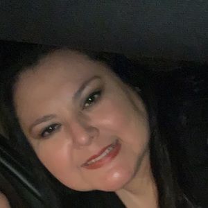 Meet your Posher, Mandy